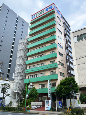 8c4e99bd1eef547679b0d01123cd10db